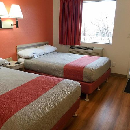 Motel 6-Roseville, Mn - Minneapolis North Buitenkant foto