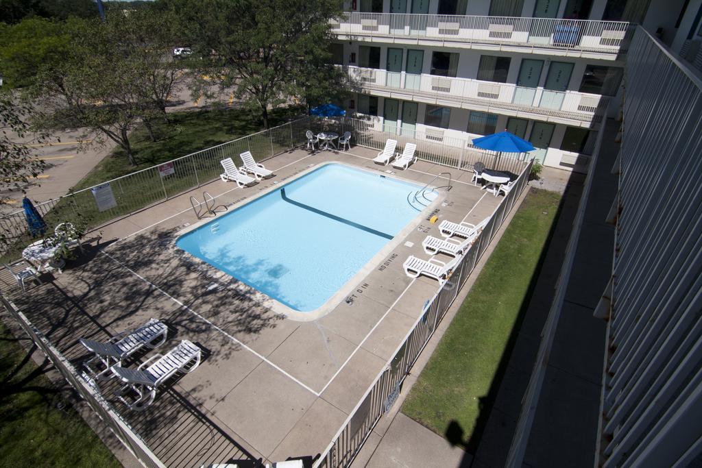 Motel 6-Roseville, Mn - Minneapolis North Buitenkant foto